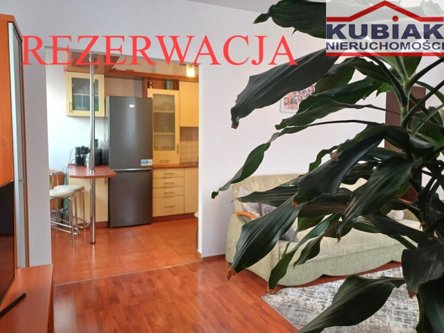 Wys parter/pierwsze piętro 2pok. oddzielna kuchnia